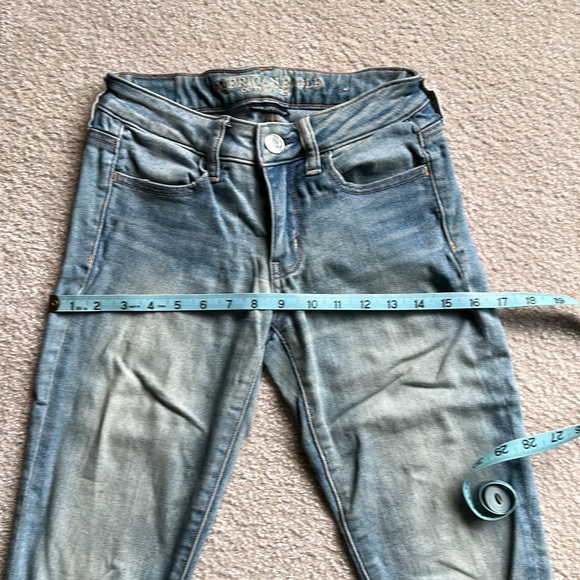 American Eagle jeans, size o, light wash - Picture 3 of 8
